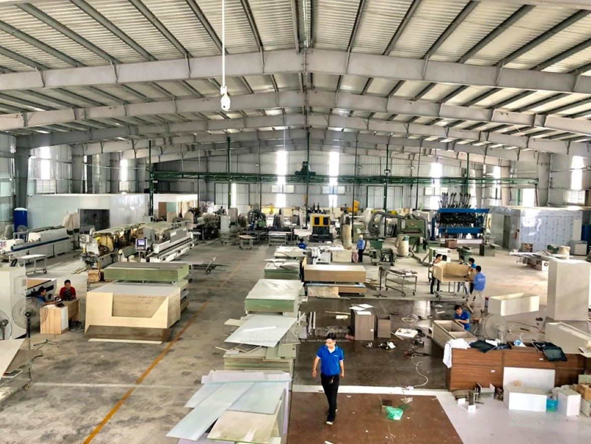 Xưởng sản xuất đồ gỗ công nghiệp